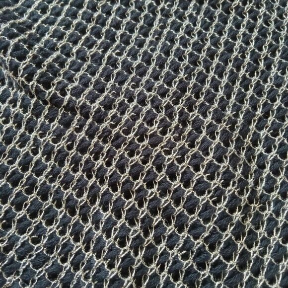 Dana Buchman Black and Gold Metallic Waffle Knit Slouchy Shawl Women's Size XL - Picture 7 of 12